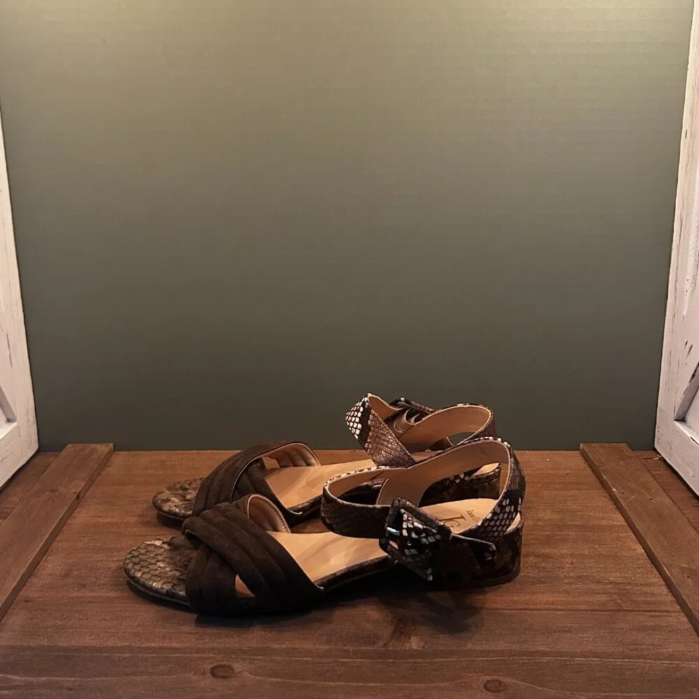 Luca Grossi Vera Cuoio Italian Animal Print Sandals Heels Size 40
